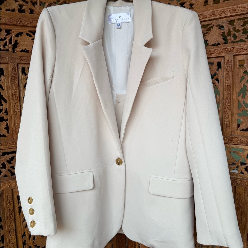 Hummingbird Classic Beige Blazer